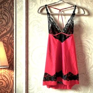 Jezebel Red lace cami black lace trim adjustable straps coqiette fairygoth /S